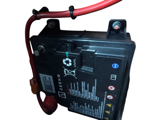 Акумулятор пусковий 12V  рейсталінг б/у Zeekr 001 - 3